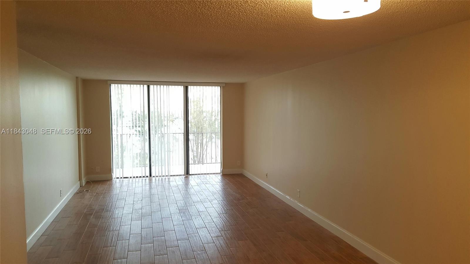Aventura FL 33160 - A11843048