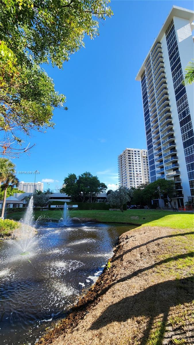 Aventura FL 33160 - A11843048