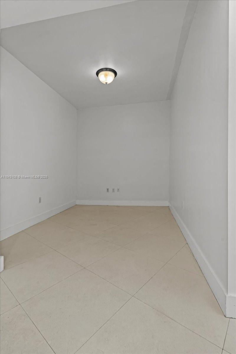 3030 NE 188 St #604, Aventura FL 33180