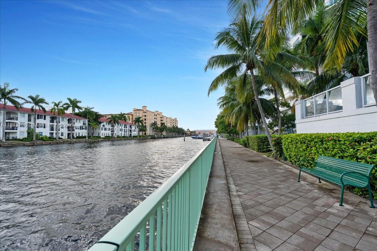 3030 NE 188 St #604, Aventura FL 33180