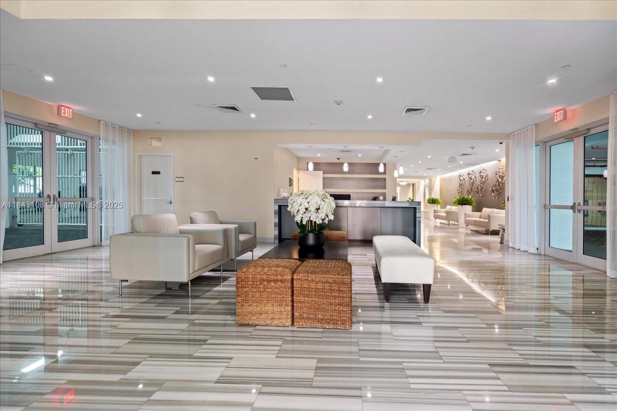 3030 NE 188 St #604, Aventura FL 33180