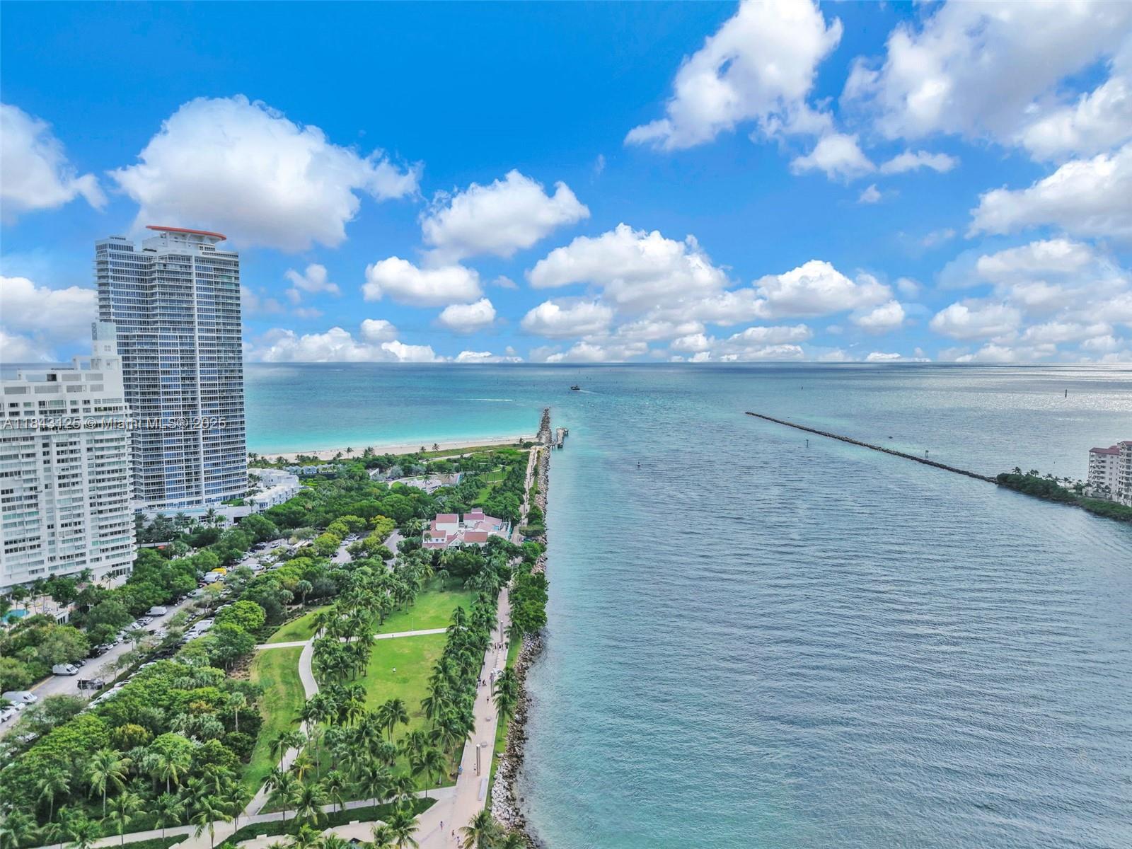 1000 S Pointe Dr #1706, Miami Beach FL 33139