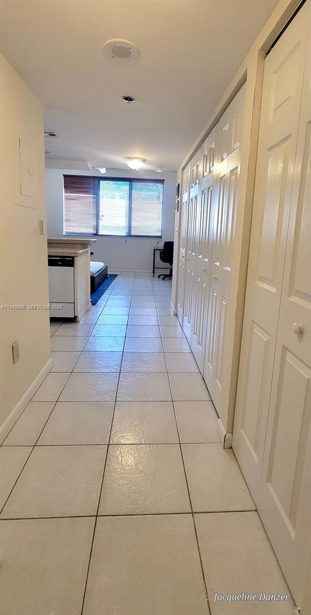 540 Brickell Key Dr #307, Miami FL 33131
