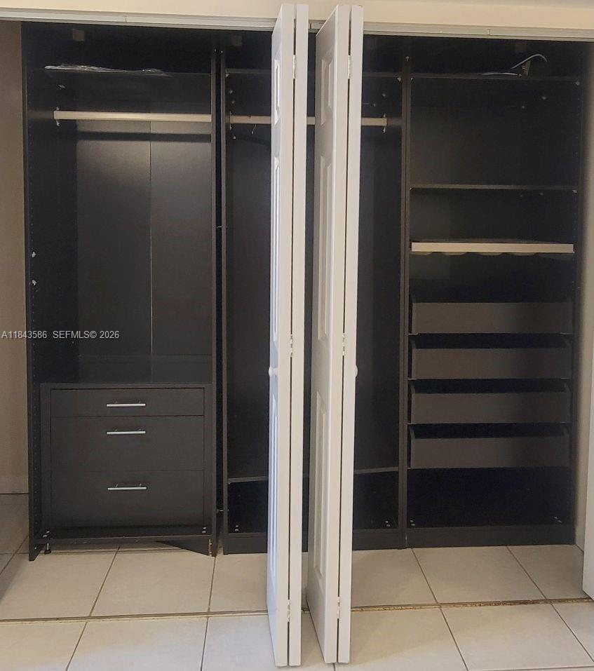 540 Brickell Key Dr #307, Miami FL 33131