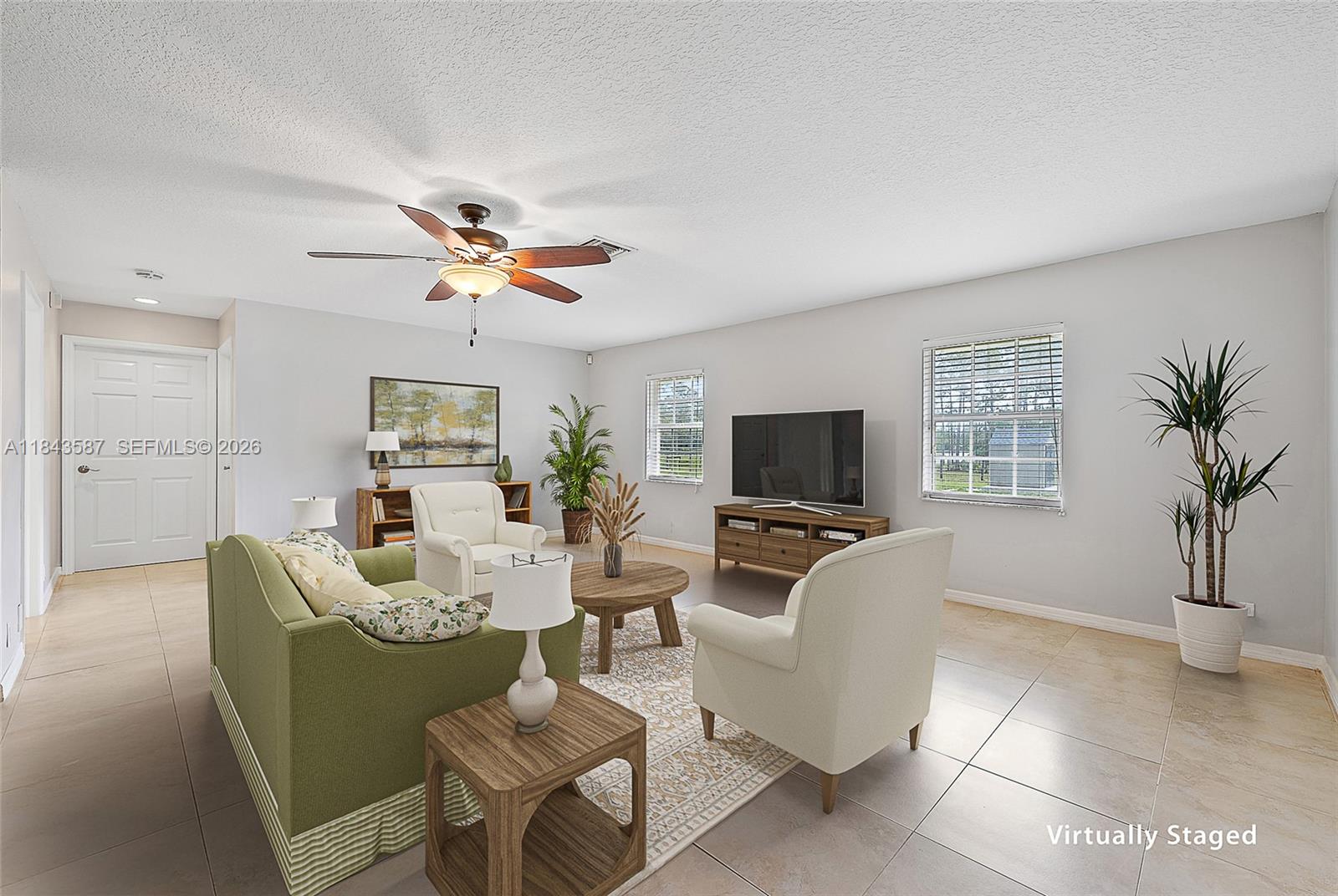 13006 Arrowwood Dr, Palm Beach Gardens FL 33418