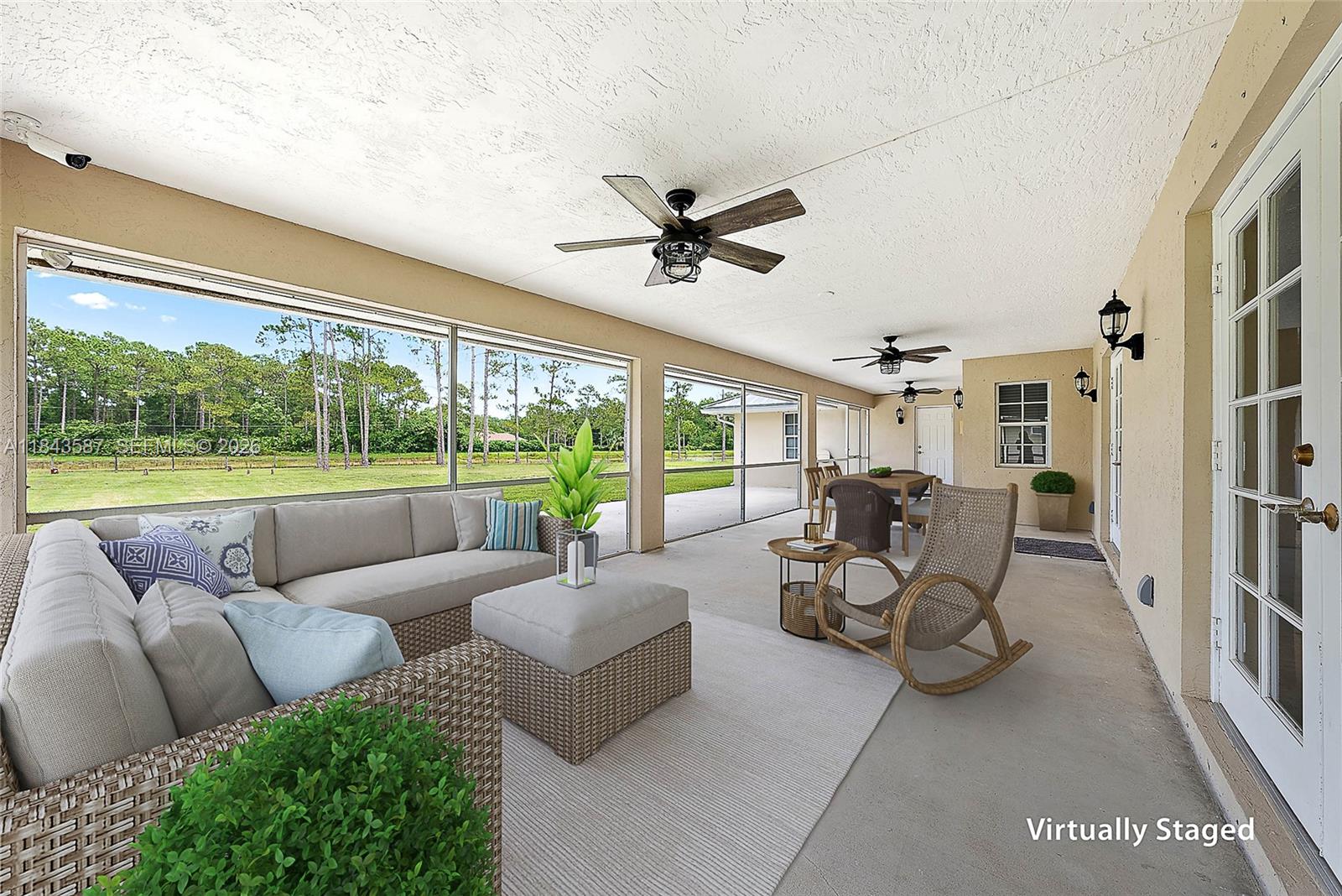 13006 Arrowwood Dr, Palm Beach Gardens FL 33418