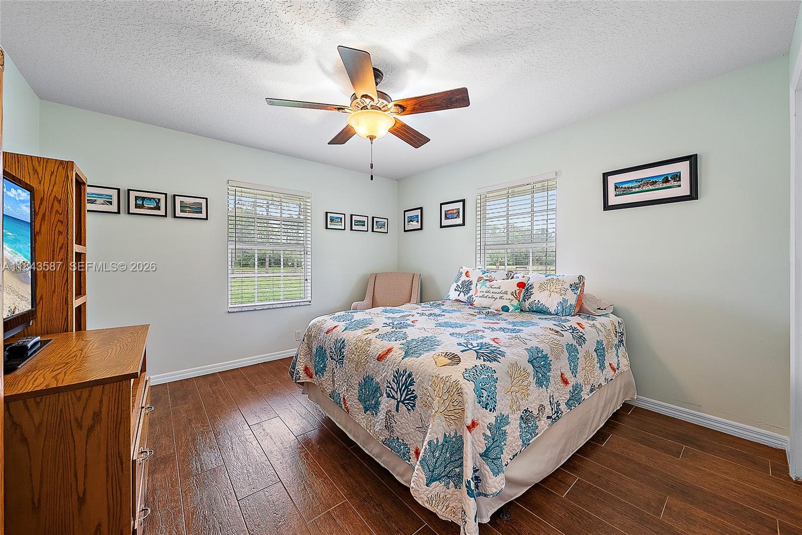 13006 Arrowwood Dr, Palm Beach Gardens FL 33418