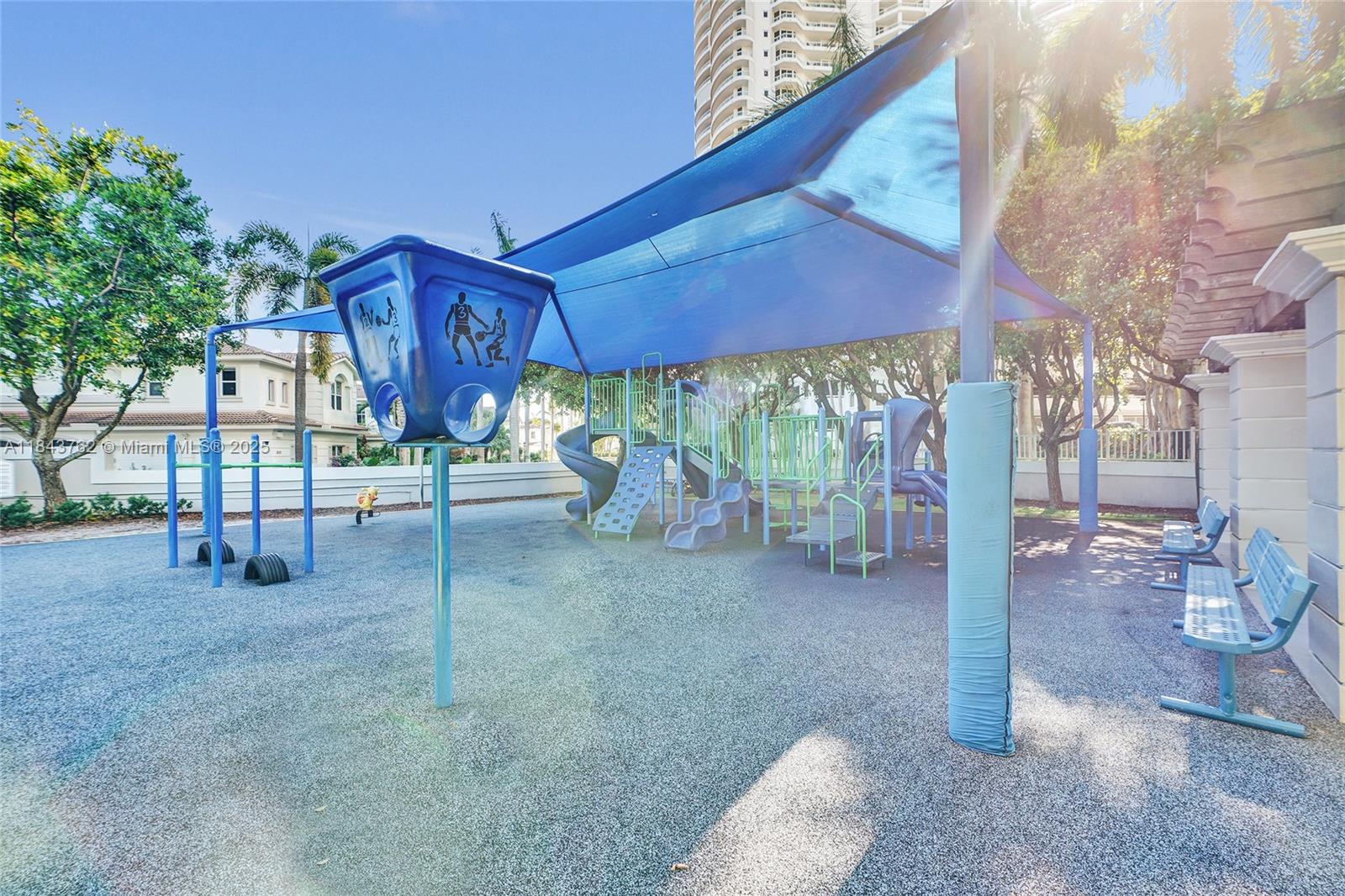 21150 Point Pl #406, Aventura FL 33180