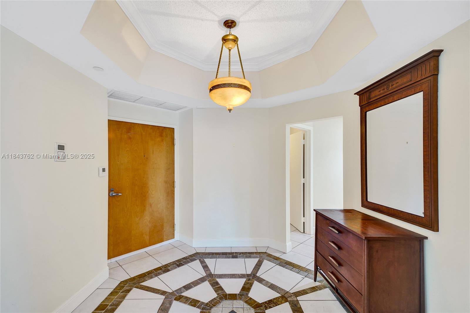 21150 Point Pl #406, Aventura FL 33180