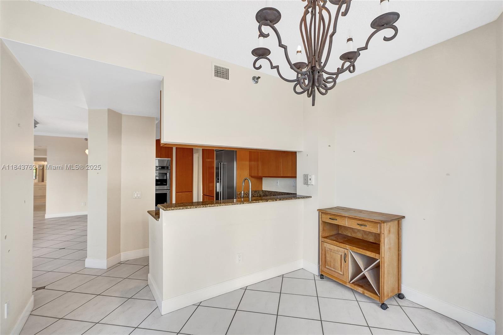 21150 Point Pl #406, Aventura FL 33180