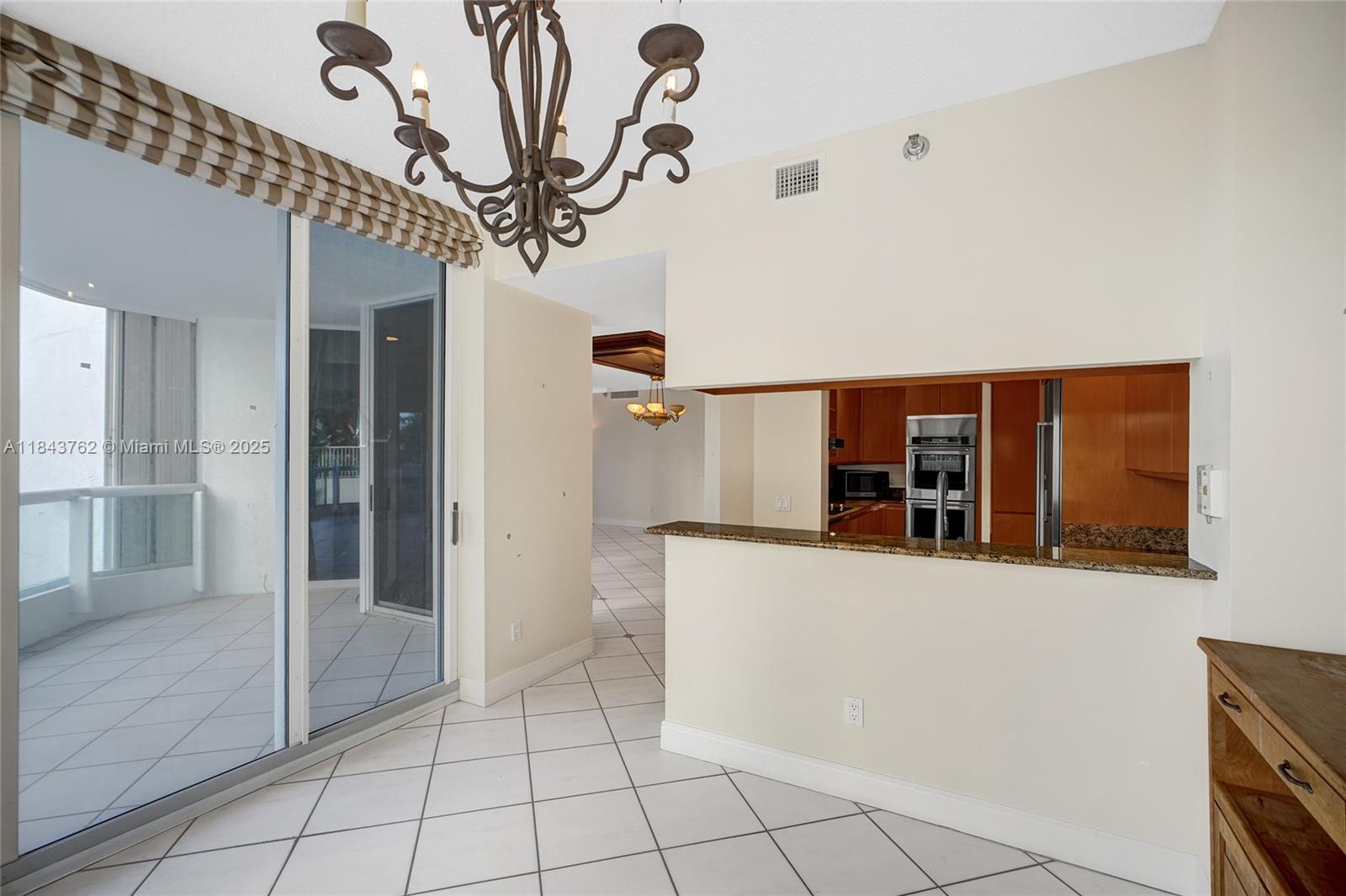 21150 Point Pl #406, Aventura FL 33180