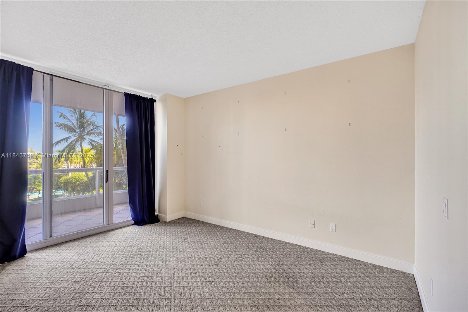 21150 Point Pl #406, Aventura FL 33180