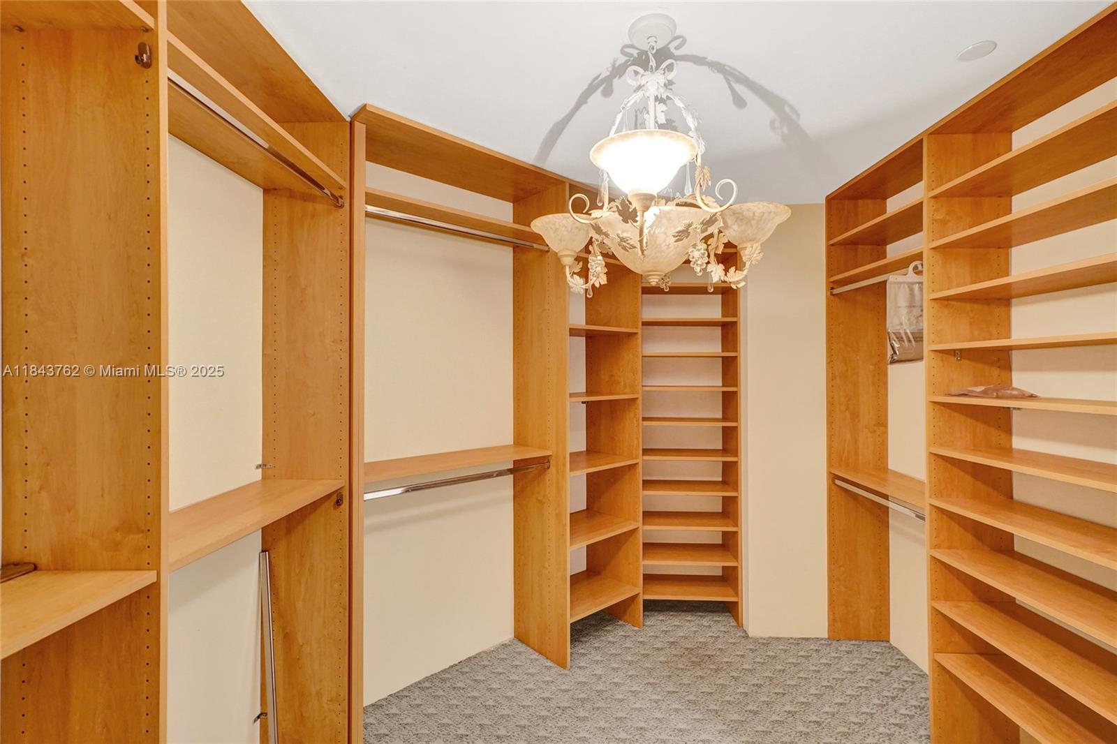 21150 Point Pl #406, Aventura FL 33180