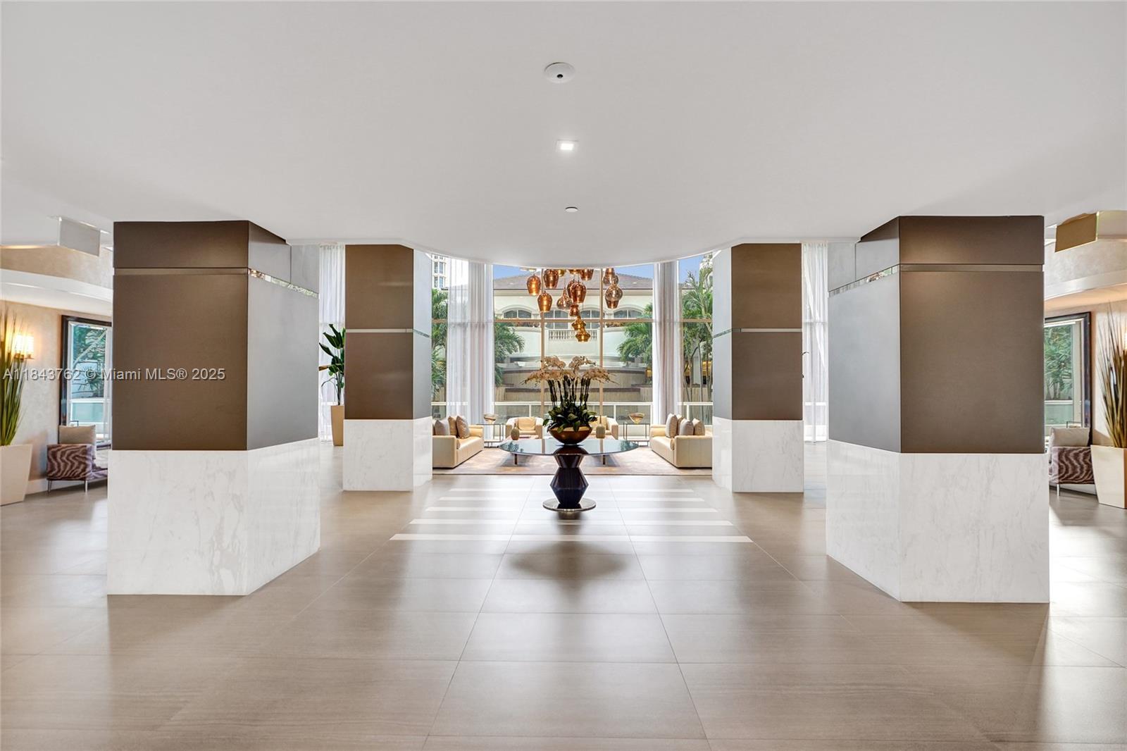 21150 Point Pl #406, Aventura FL 33180