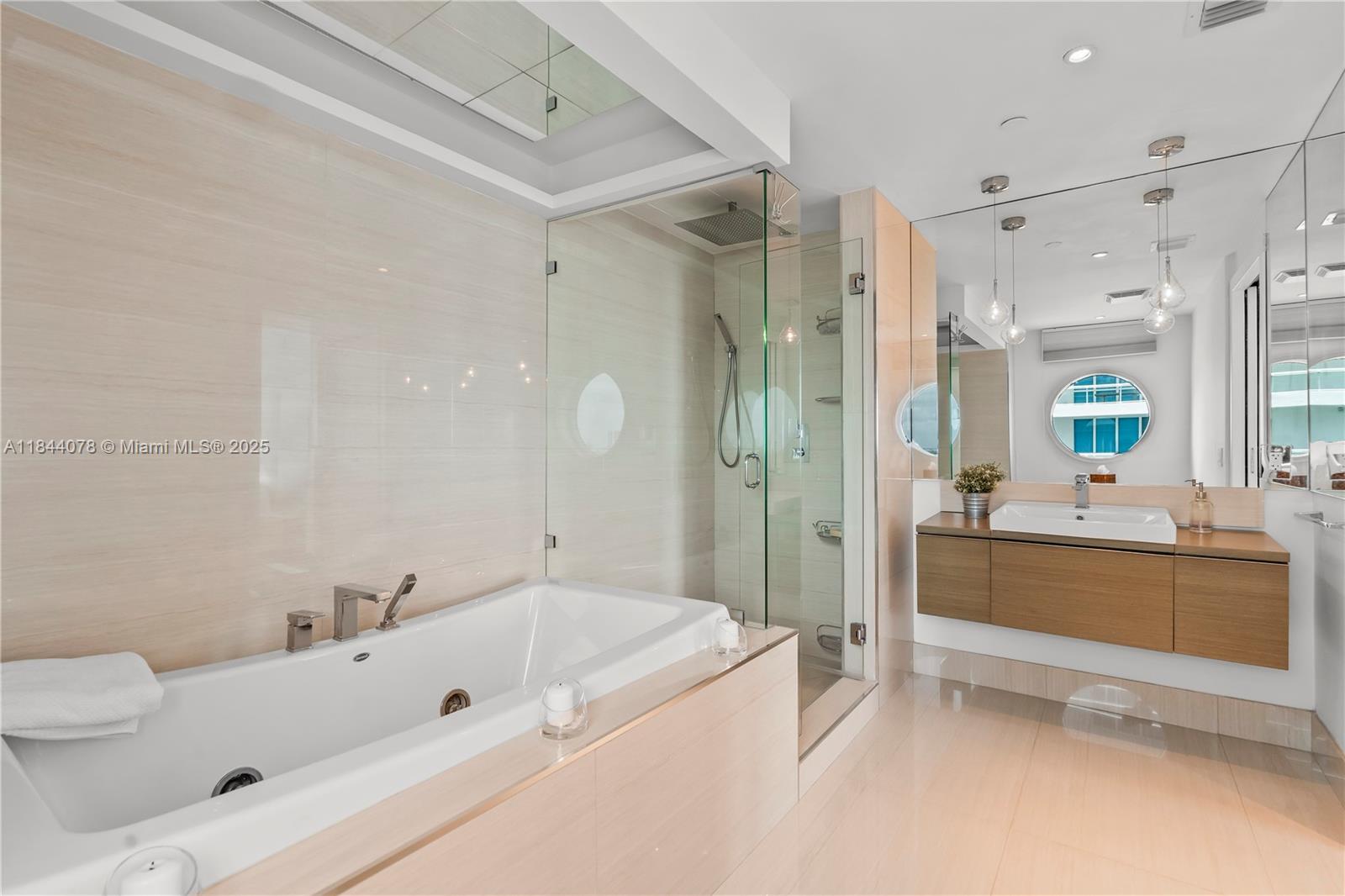 520 West Ave #1105, Miami Beach FL 33139