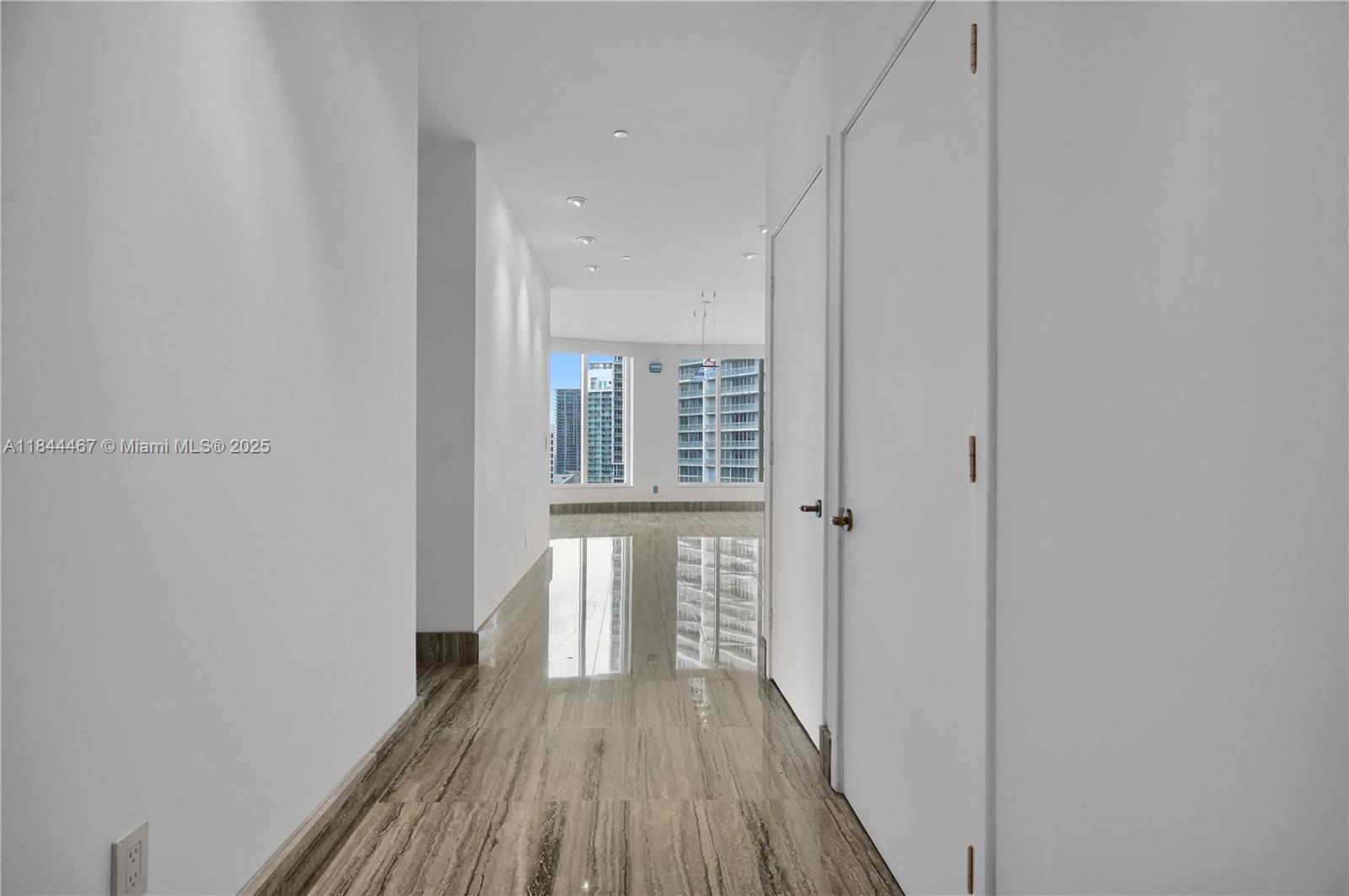 901 Brickell Key Blvd #3204, Miami FL 33131