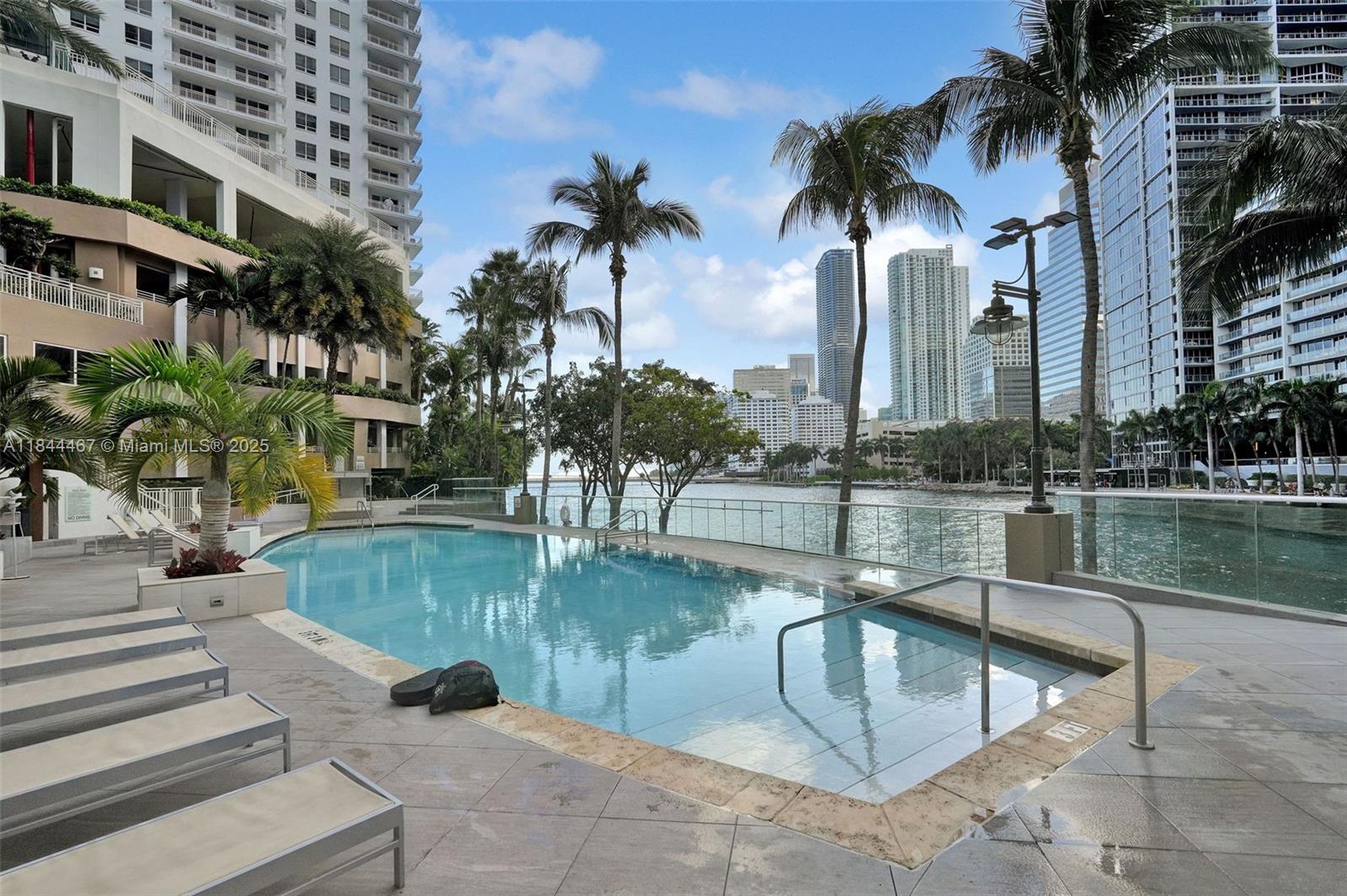 901 Brickell Key Blvd #3204, Miami FL 33131