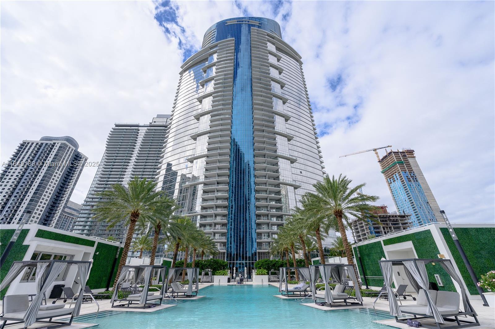 851 NE 1st Ave #1410, Miami FL 33132