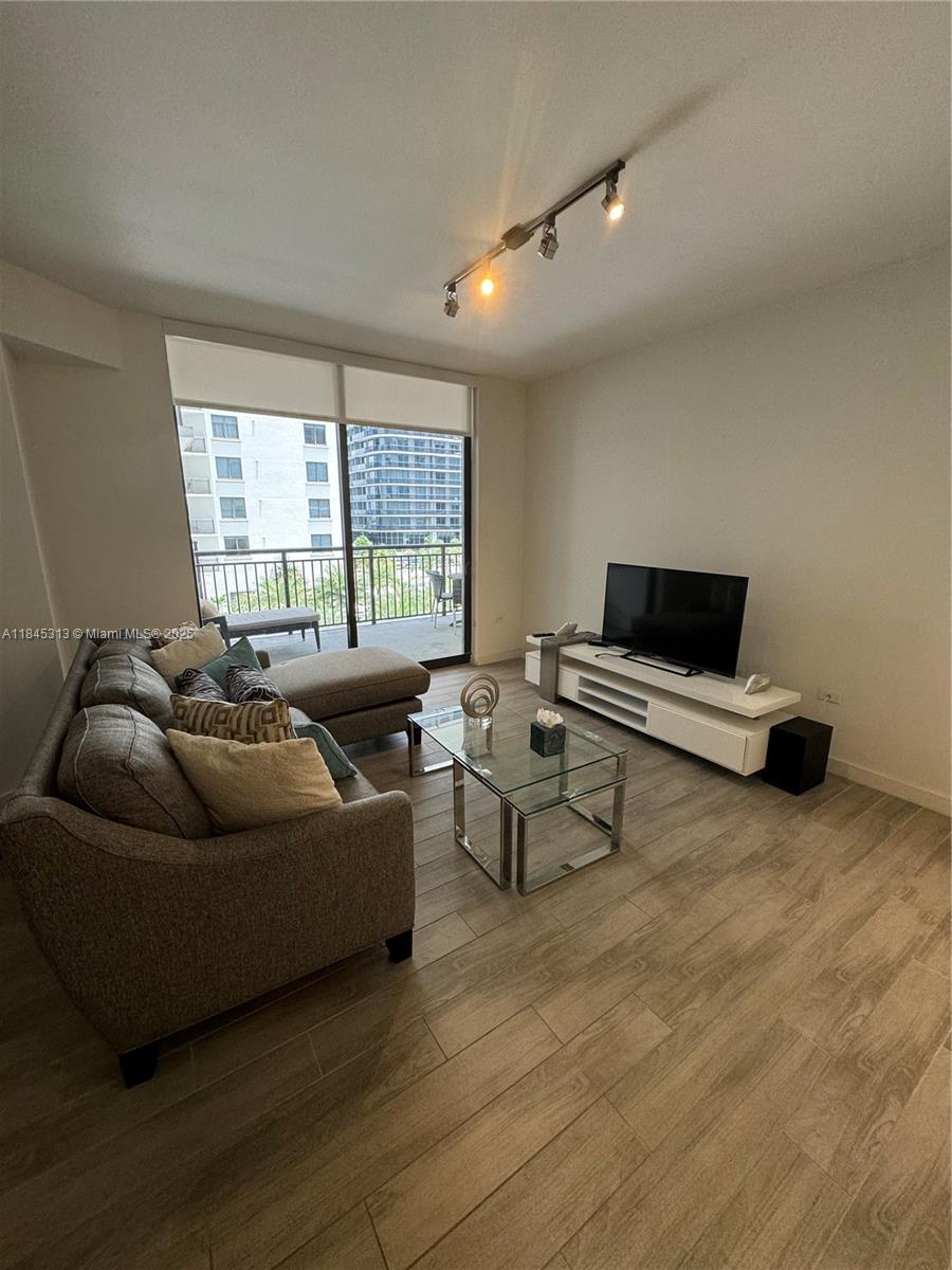 999 SW 1st Ave #1401, Miami FL 33130