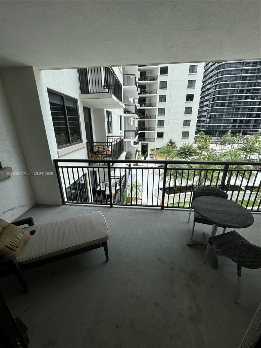 999 SW 1st Ave #1401, Miami FL 33130