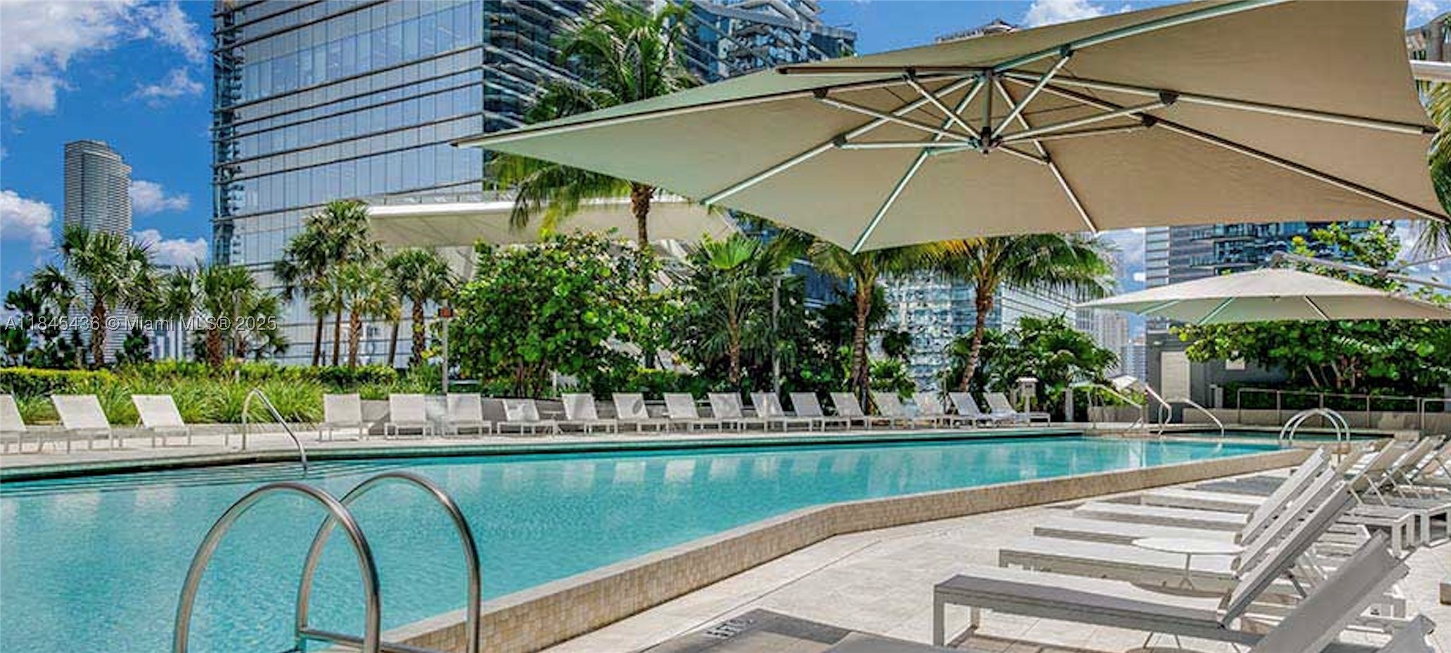 88 SW 7th St #2603, Miami FL 33130