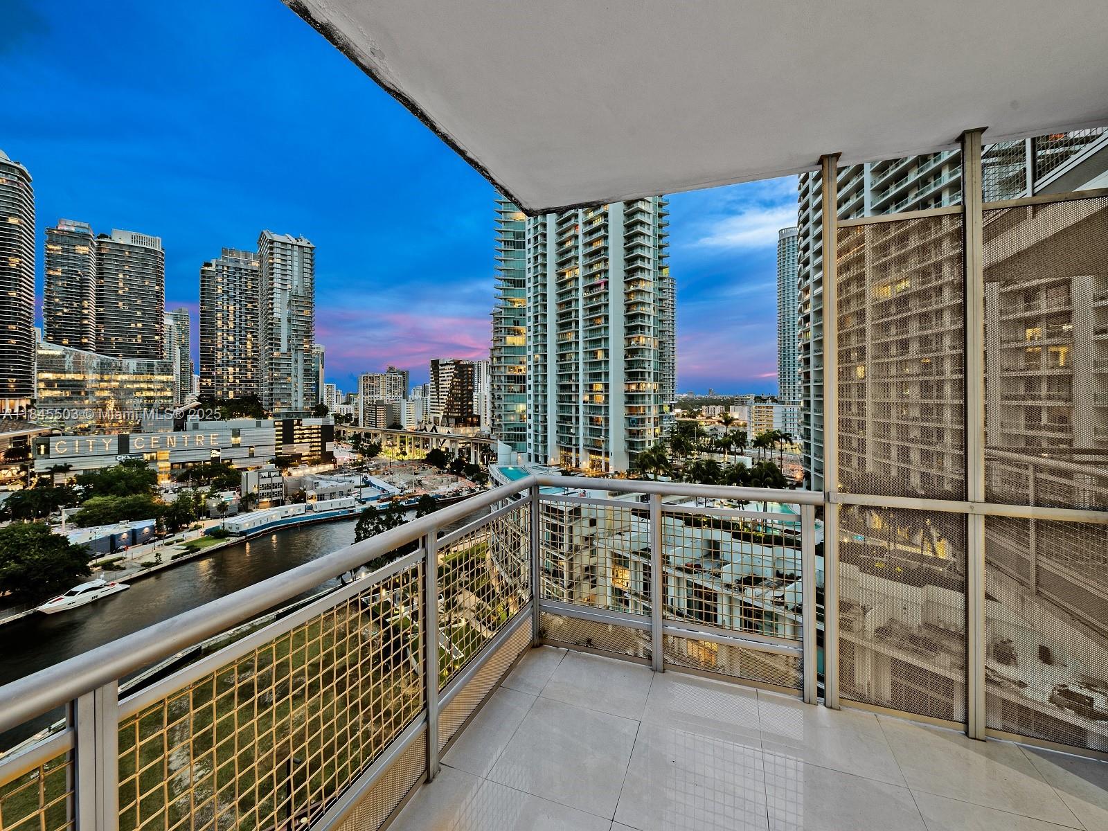 350 S MIAMI AVE #1610, Miami FL 33130