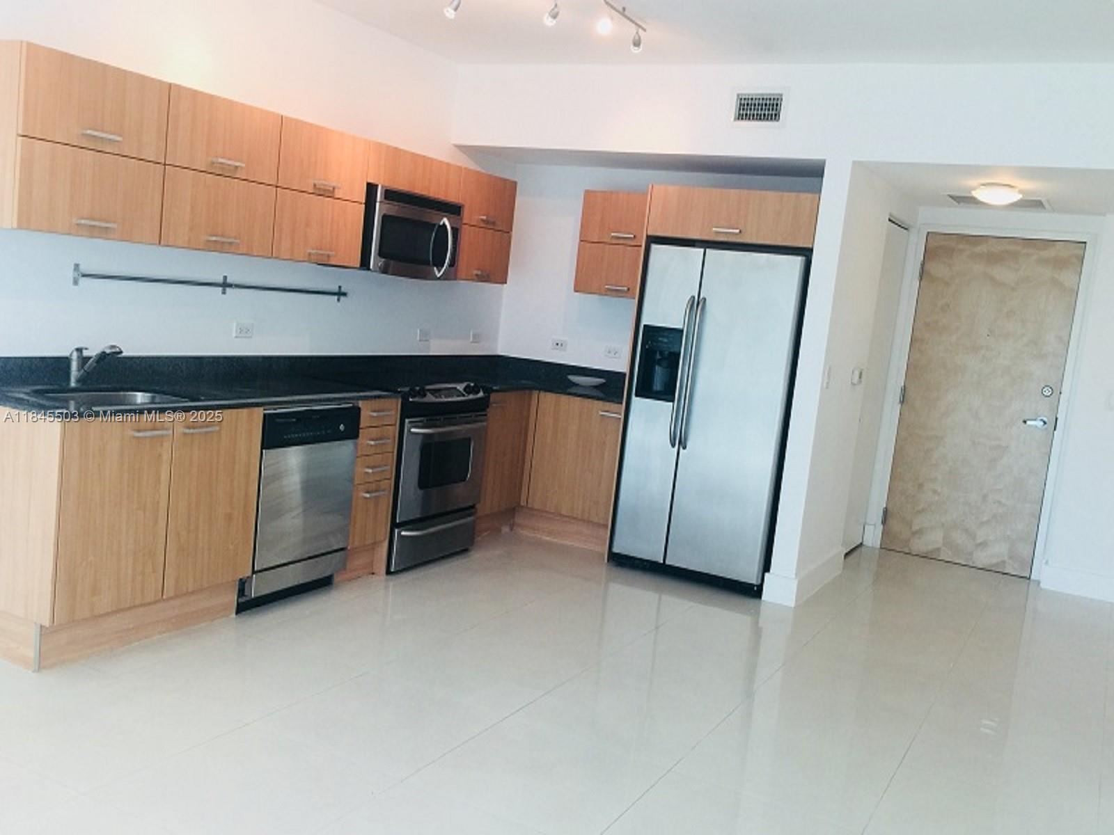 350 S MIAMI AVE #1610, Miami FL 33130