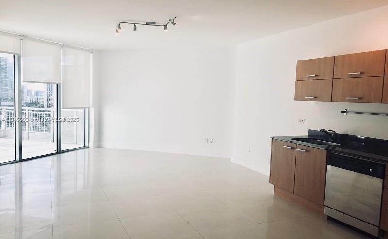 350 S MIAMI AVE #1610, Miami FL 33130