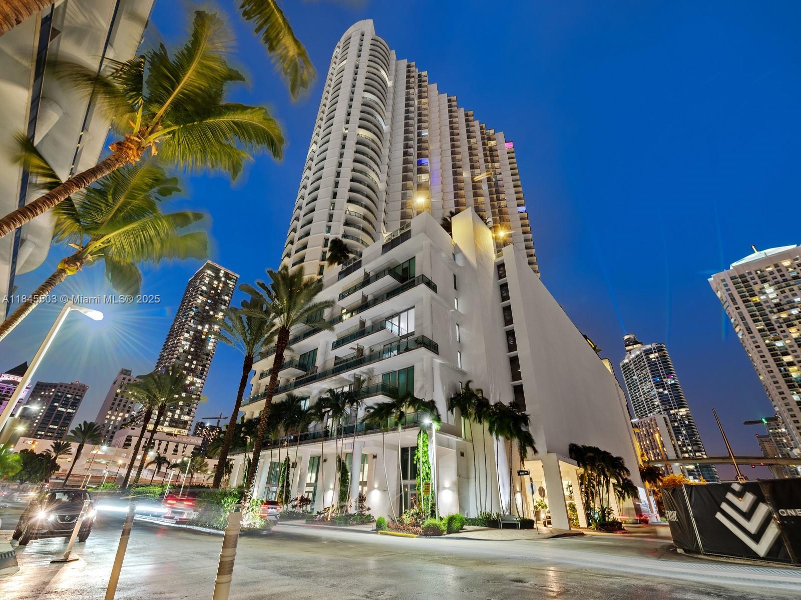 350 S MIAMI AVE #1610, Miami FL 33130