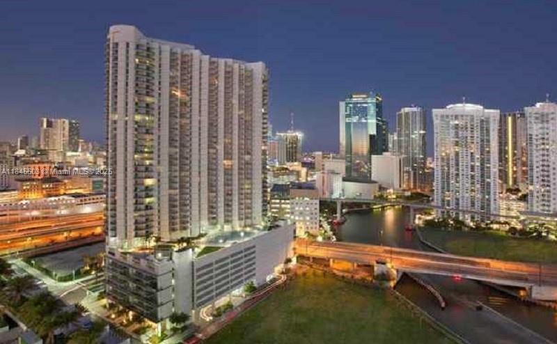 350 S MIAMI AVE #1610, Miami FL 33130