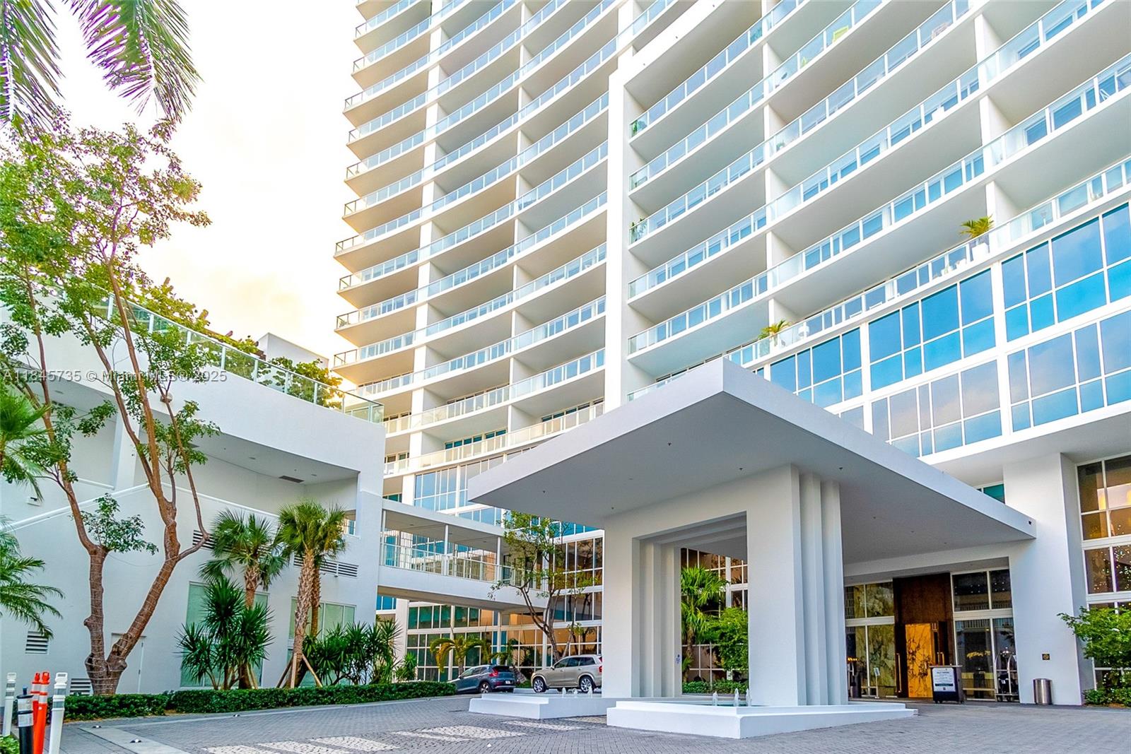 2020 N Bayshore Dr #2404, Miami FL 33137