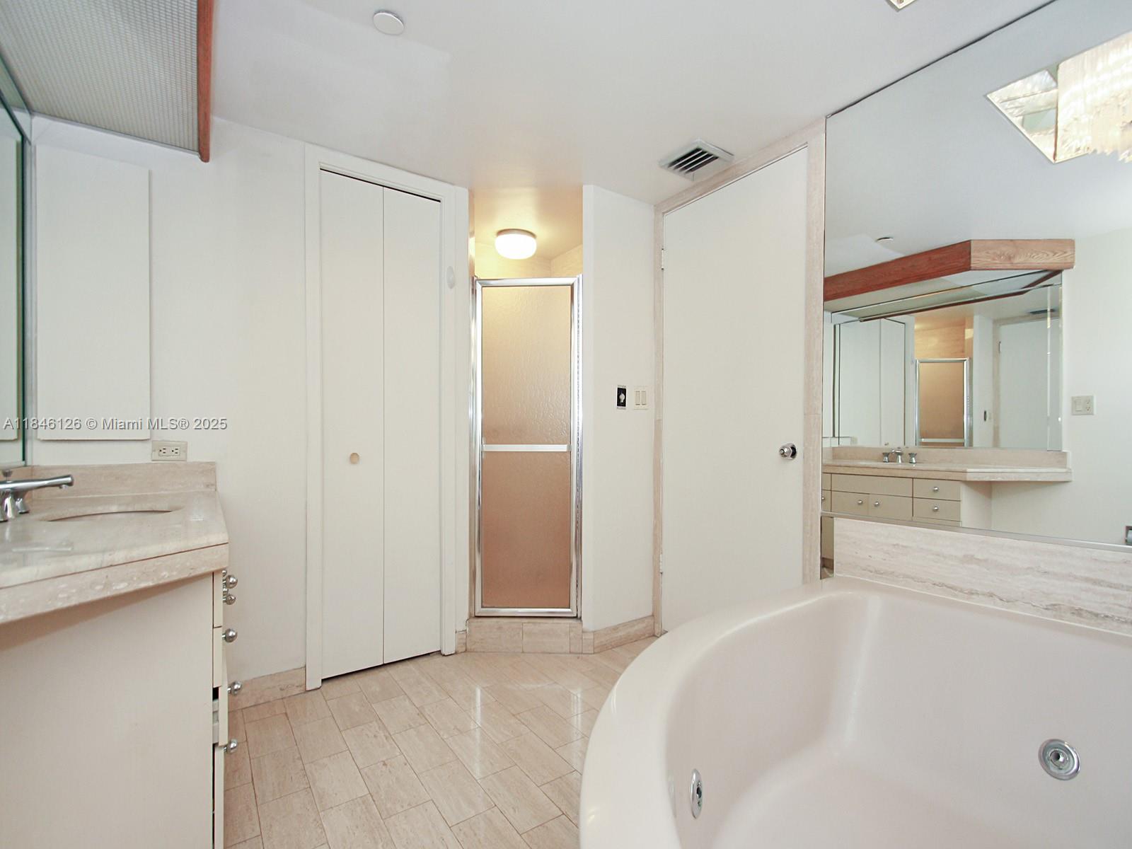 19355 Turnberry Way #12C, Aventura FL 33180