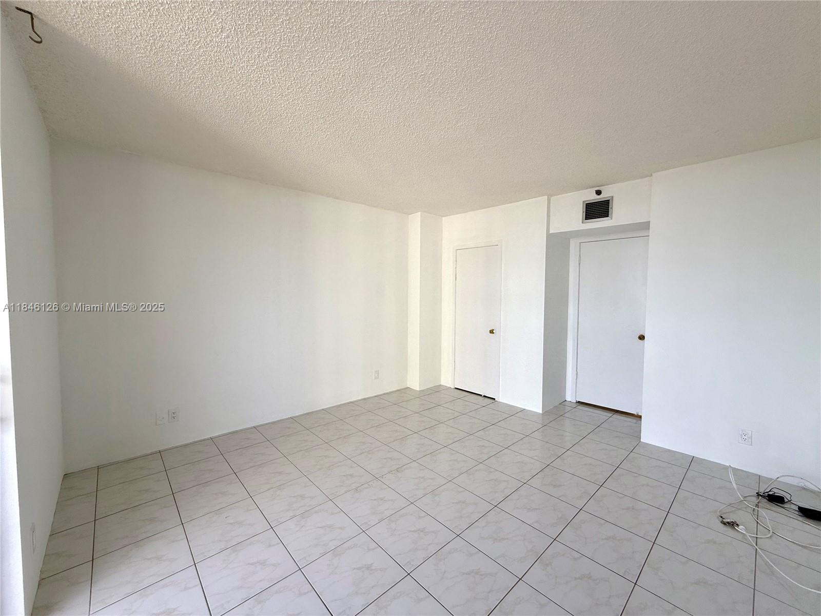 19355 Turnberry Way #12C, Aventura FL 33180
