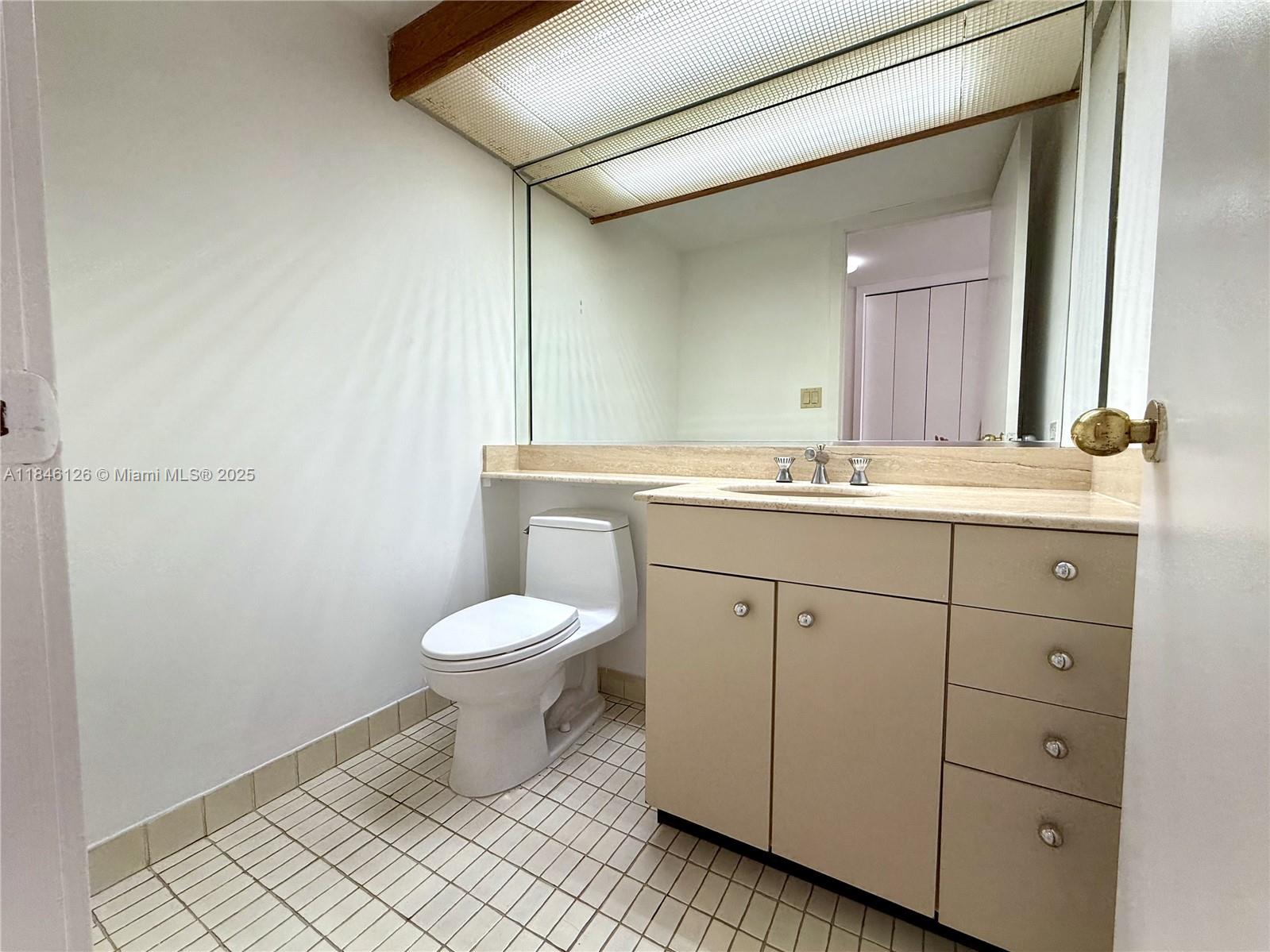 19355 Turnberry Way #12C, Aventura FL 33180
