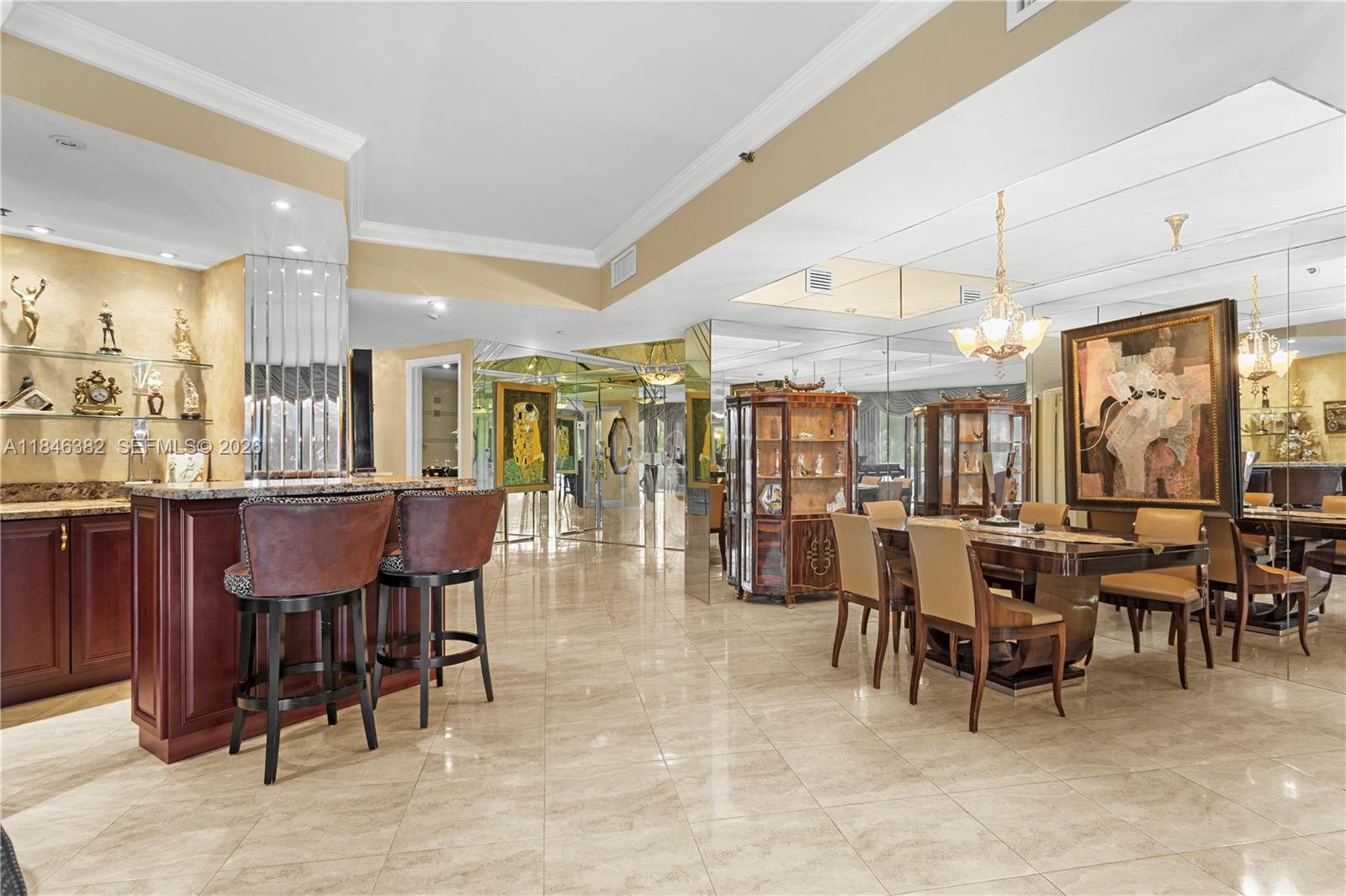 20281 E Country Club Dr #207, Aventura FL 33180