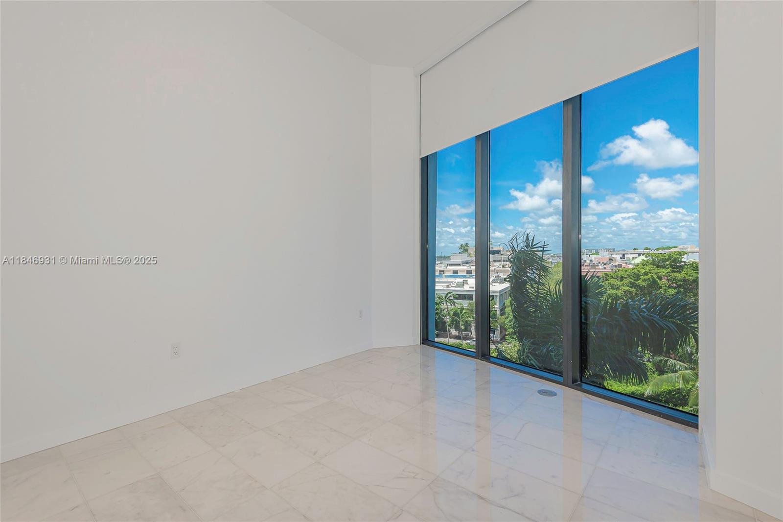 2821 S Bayshore Dr #7B, Coconut Grove FL 33133