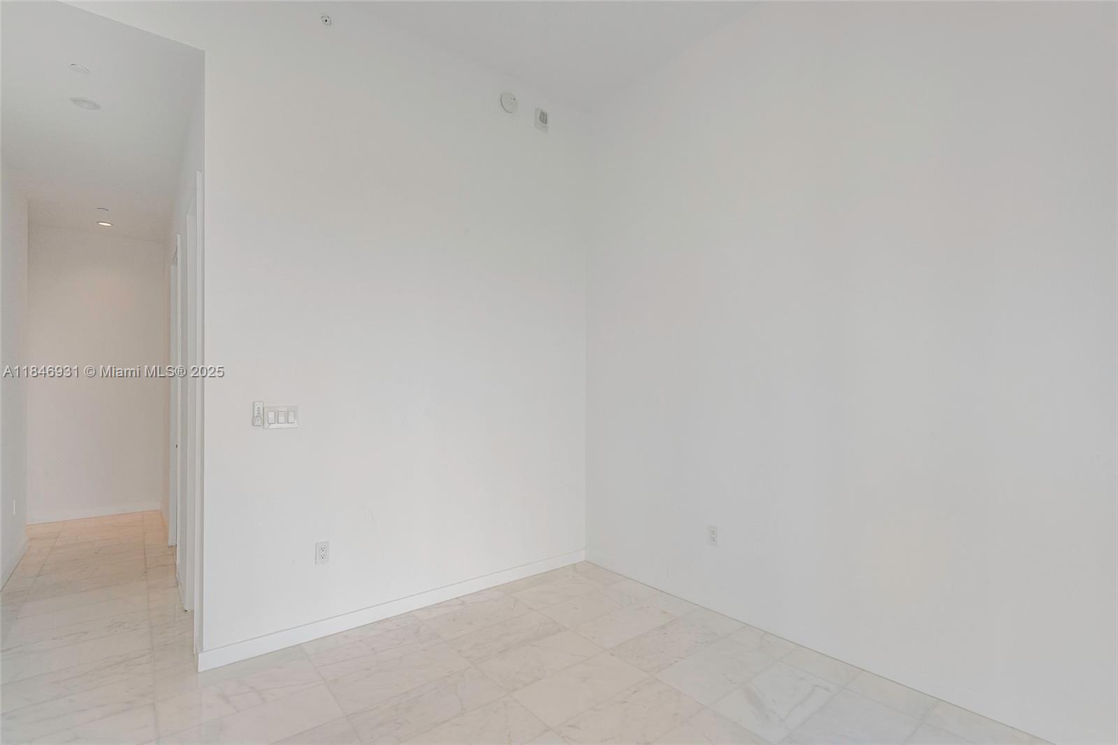 2821 S Bayshore Dr #7B, Coconut Grove FL 33133
