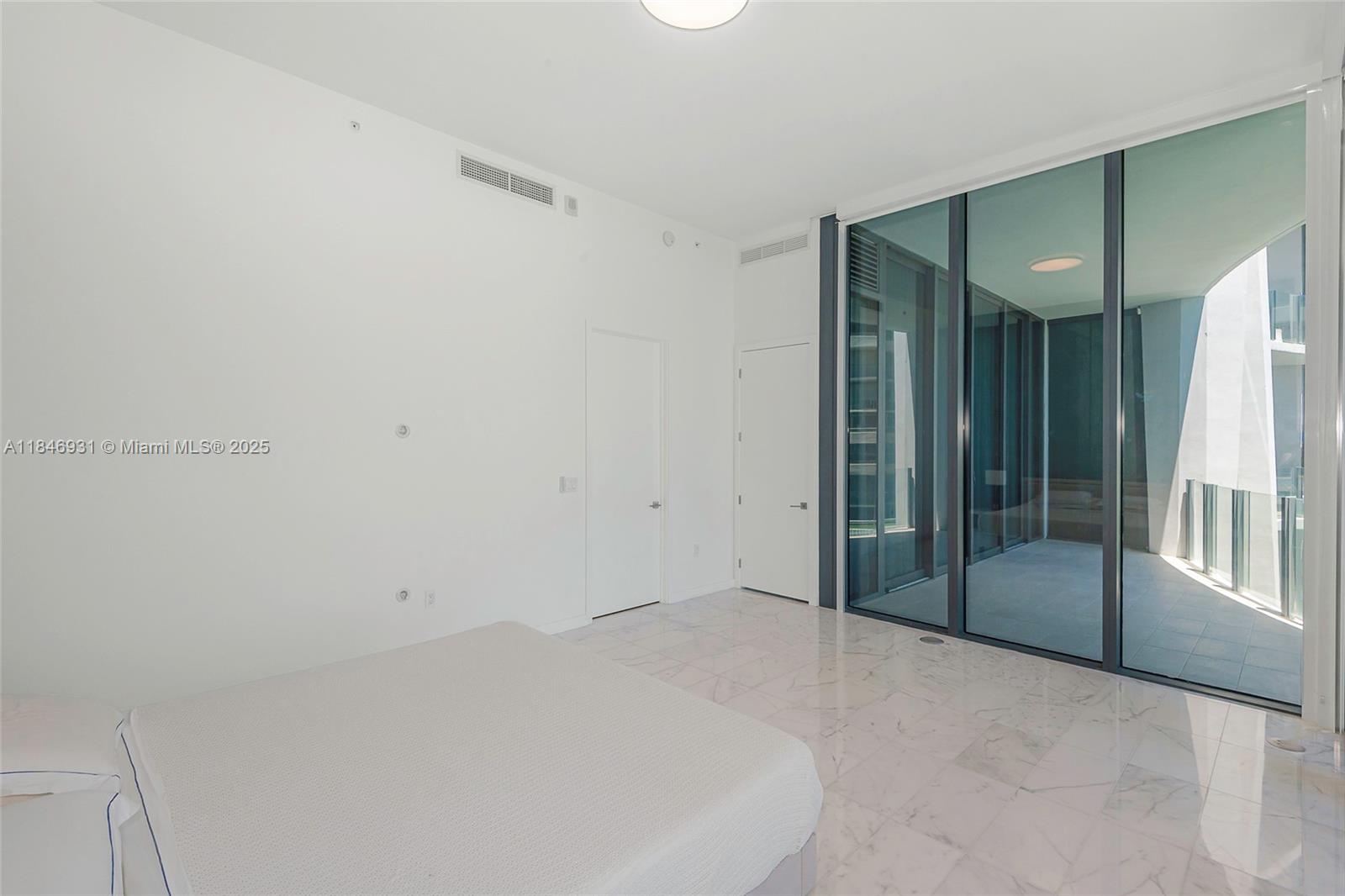 2821 S Bayshore Dr #7B, Coconut Grove FL 33133