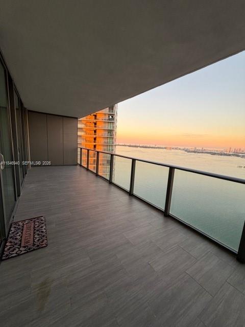 650 NE 32nd St #4406, Miami FL 33137