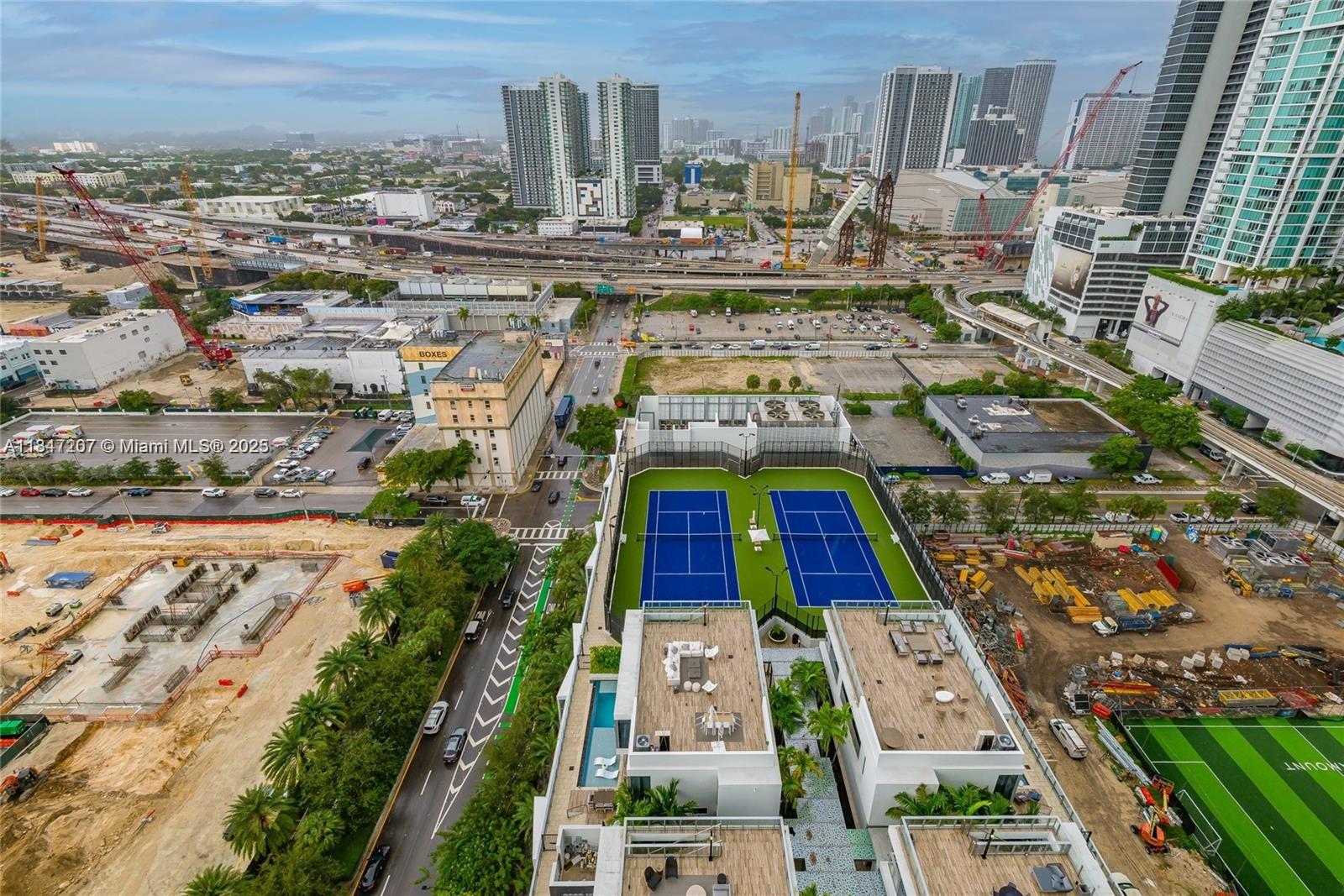 851 NE 1st Ave #2100, Miami FL 33132