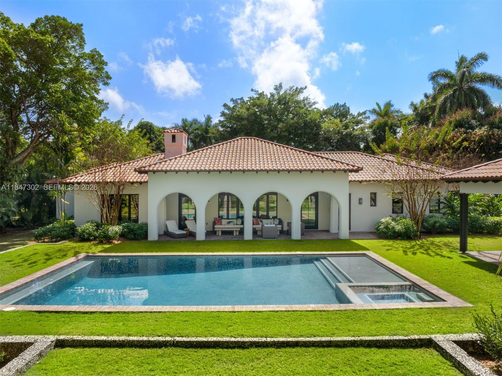 4763 SW 82nd St, Miami FL 33143
