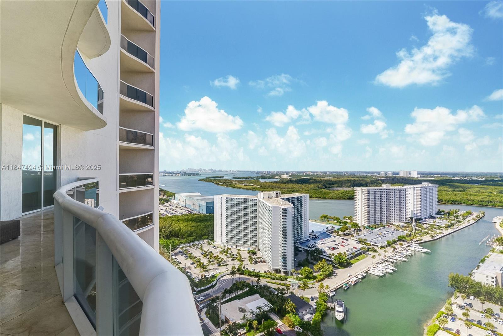 15901 Collins Ave #2805, Sunny Isles Beach FL 33160