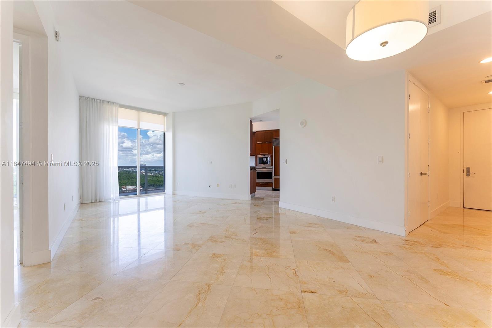 15901 Collins Ave #2805, Sunny Isles Beach FL 33160