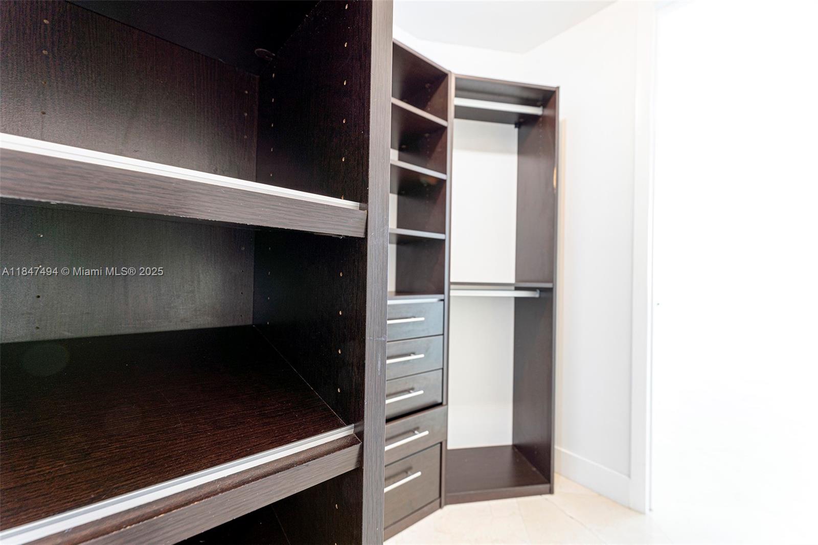15901 Collins Ave #2805, Sunny Isles Beach FL 33160