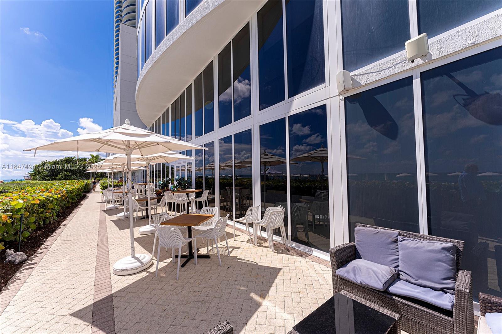 15901 Collins Ave #2805, Sunny Isles Beach FL 33160