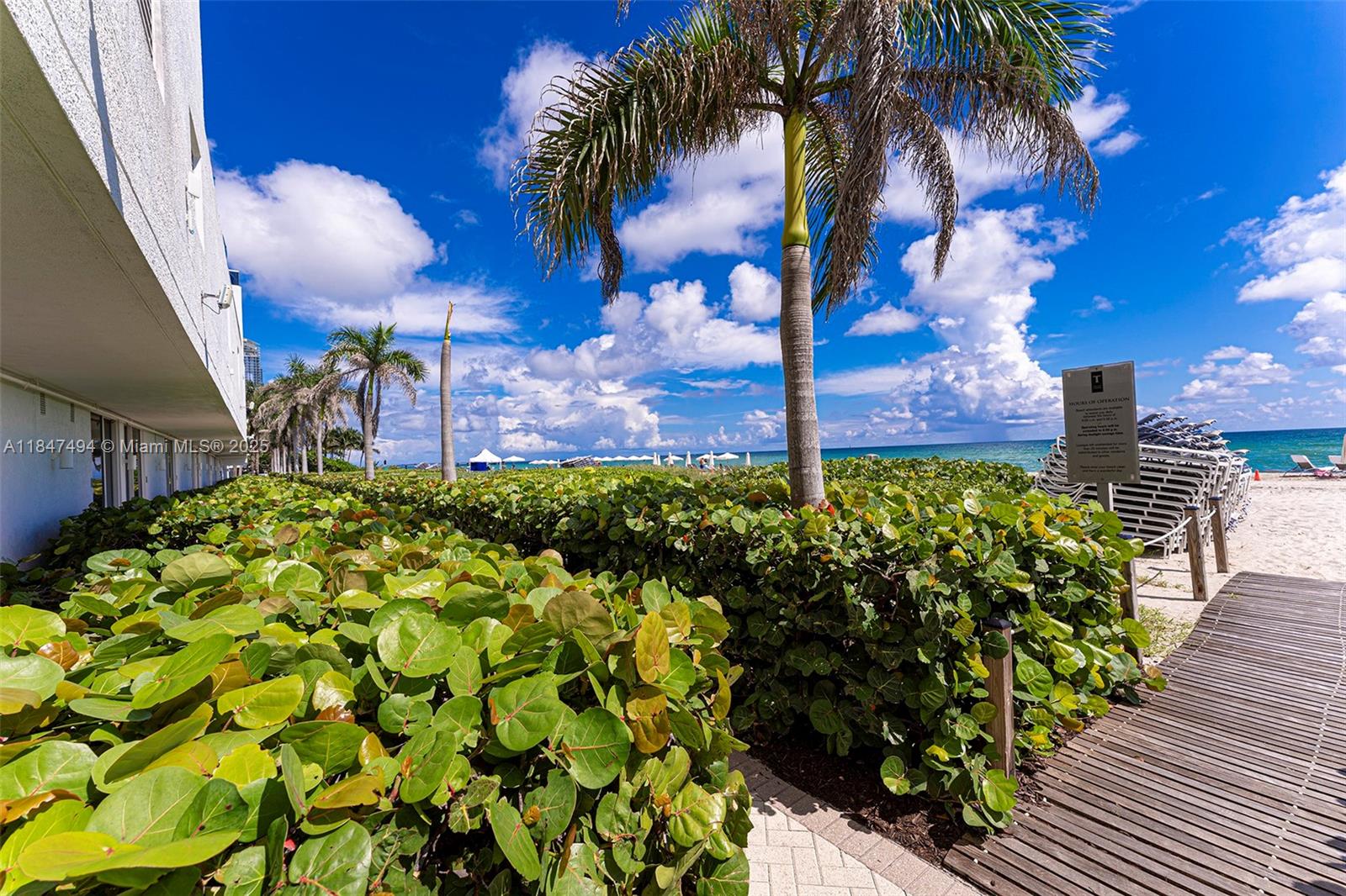 15901 Collins Ave #2805, Sunny Isles Beach FL 33160