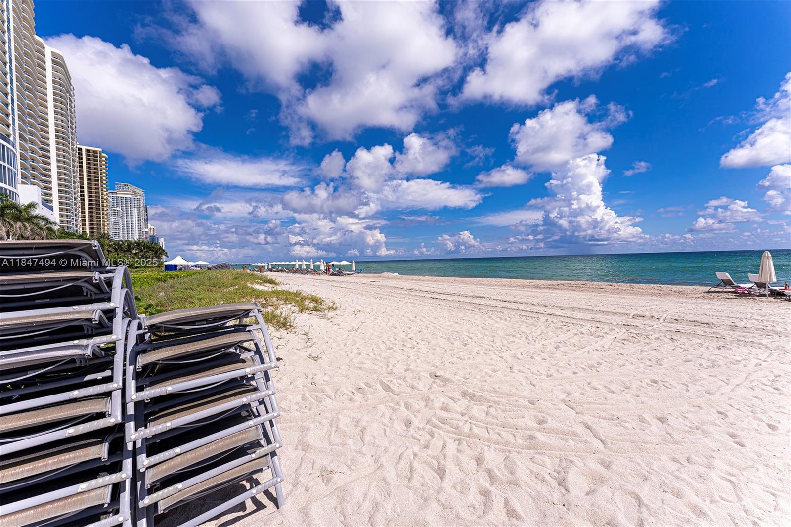 15901 Collins Ave #2805, Sunny Isles Beach FL 33160