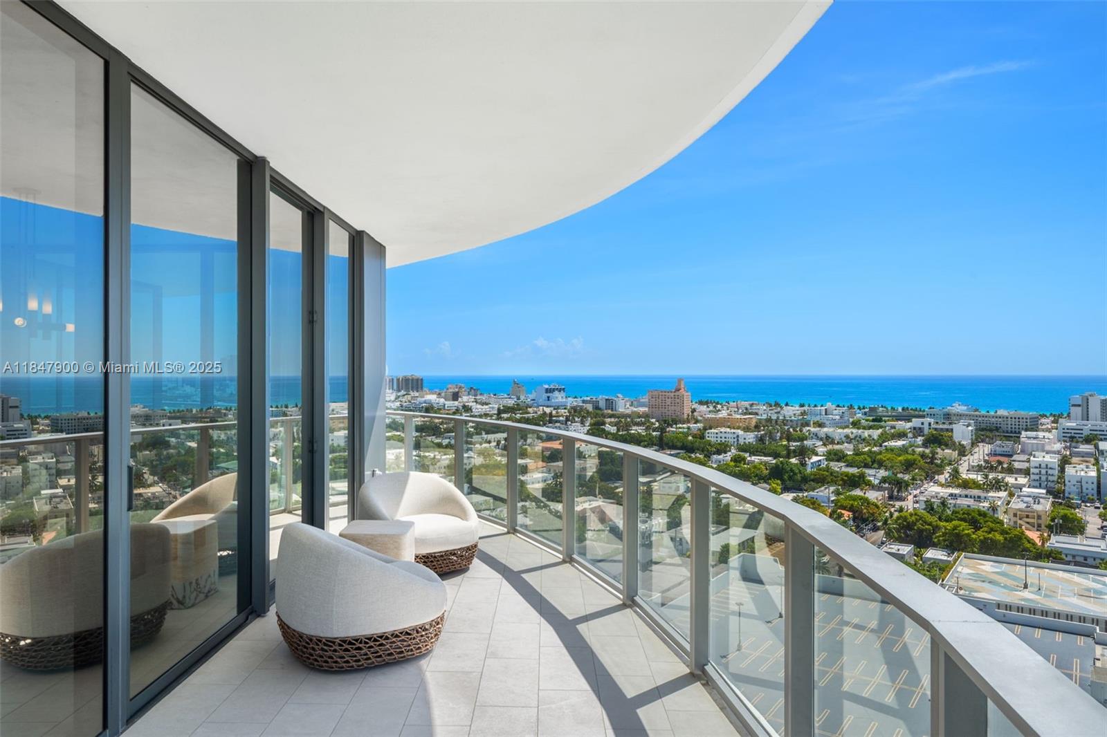 Miami Beach FL 33139 - A11847900
