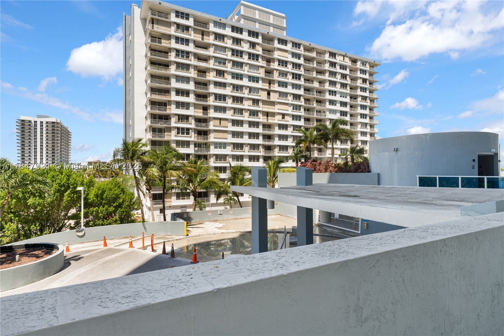 1881 79th St Cswy #404, North Bay Village FL 33141