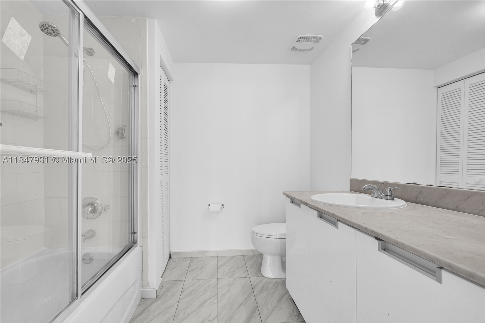 1881 79th St Cswy #404, North Bay Village FL 33141